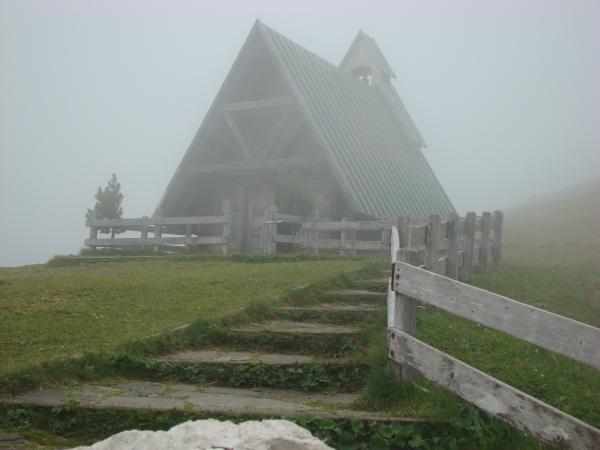 Kapelle auf dem Passo di Giau