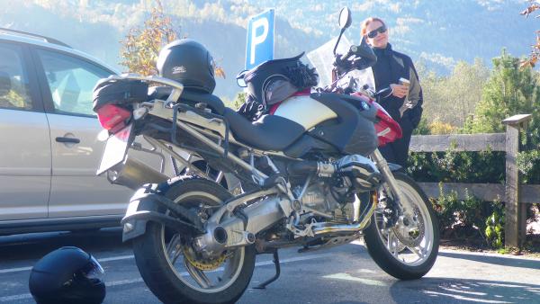 kurze kaffepause bei der trofana tirol