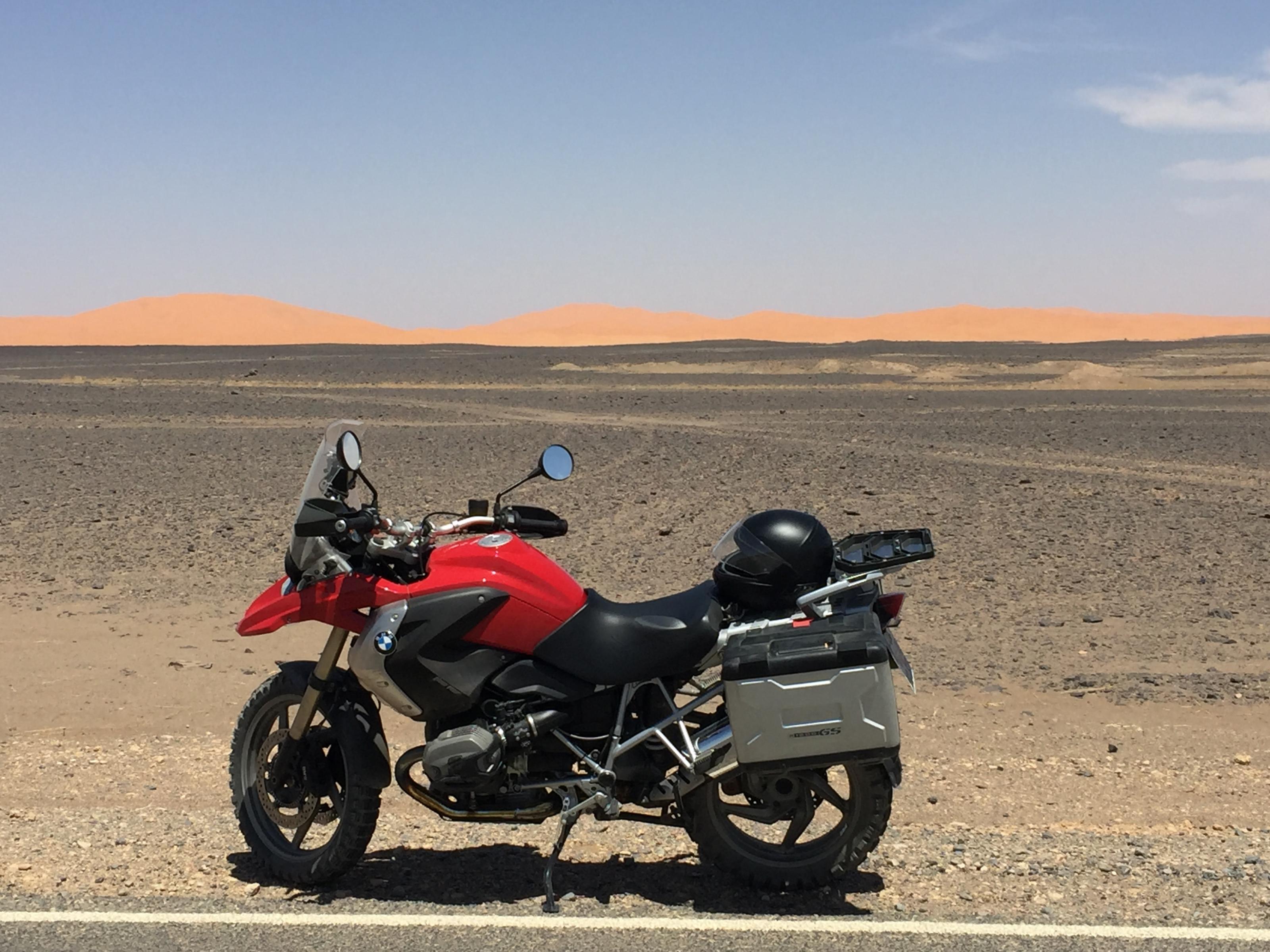 Merzouga ; Erg Chebbi Umrundung