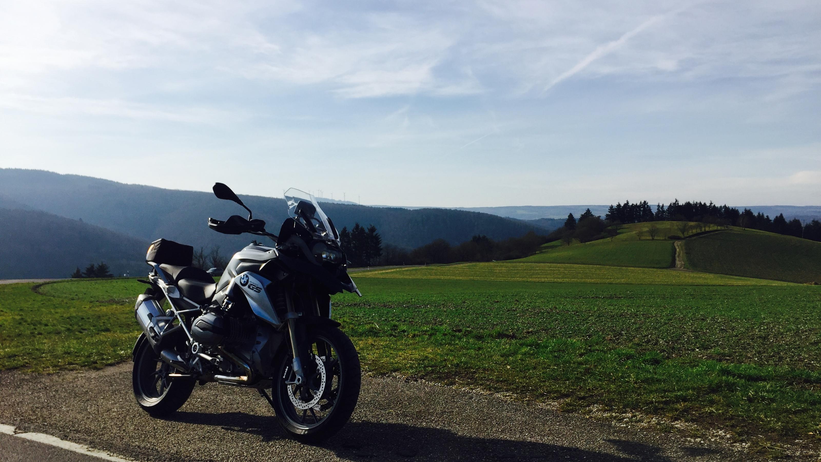 R1200GS als Hintergrundbild 16zu9