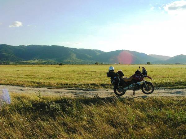 rumänien 2007 kurz hinter sibiu beim frühstück