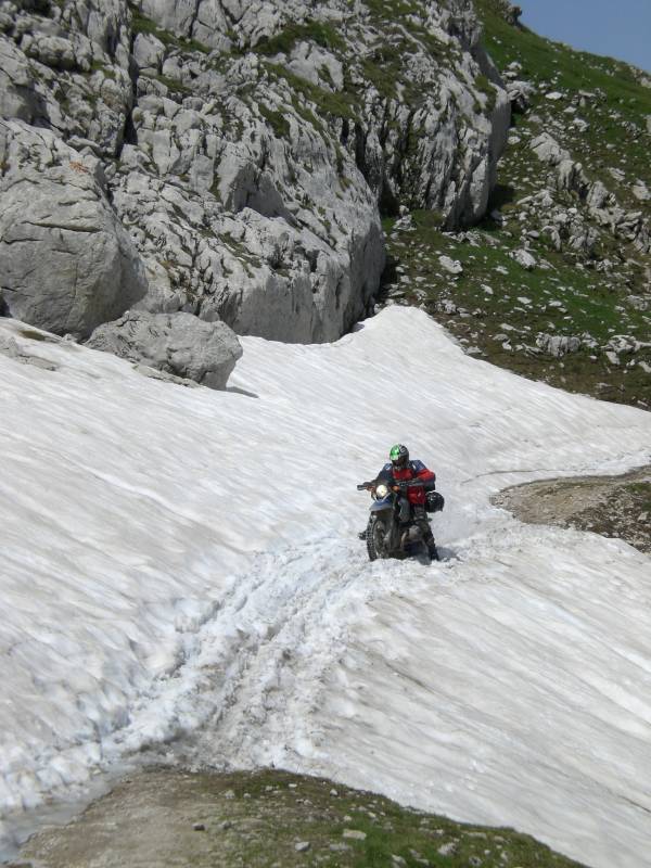 Schneefeld auf der Ligurischen