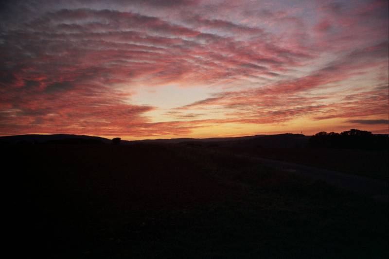 Sonnenuntergang (fast) vor der Haustre